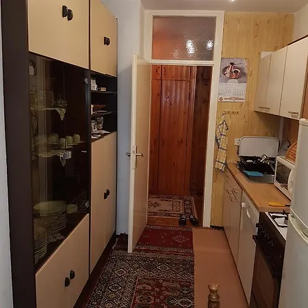 Smjestaj Ema Konukevi *